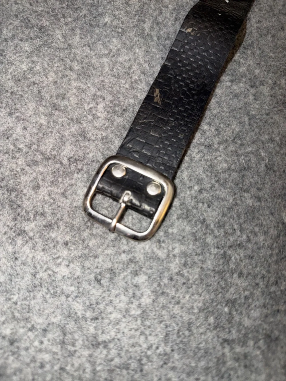 HURLEY Leather Buckle Cuff Bracelet - Picture 10 of 11